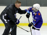 6 Things to Consider when Choosing a Hockey Instructor