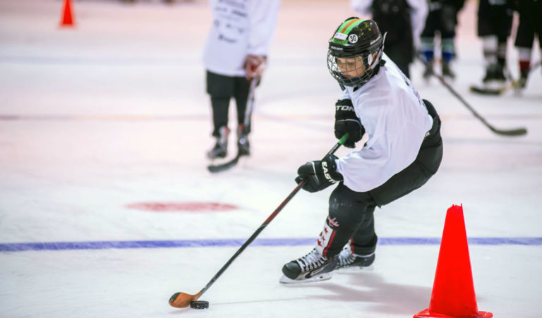 Hockey Tryouts – What Coaches Look For